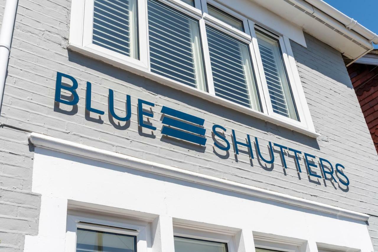 Отель Blueshutters Пул Экстерьер фото